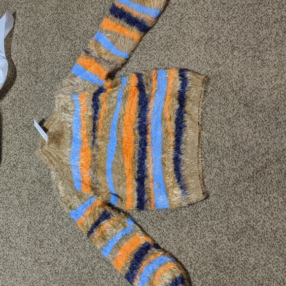 Marble Fluffy Sweater - Picture 2 of 8